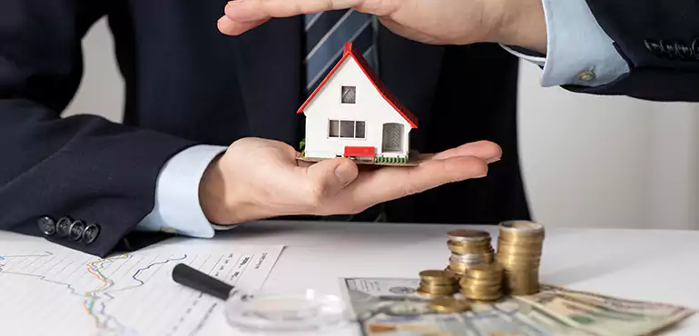 Who Do We Buy Houses From in Oceanside, CA?